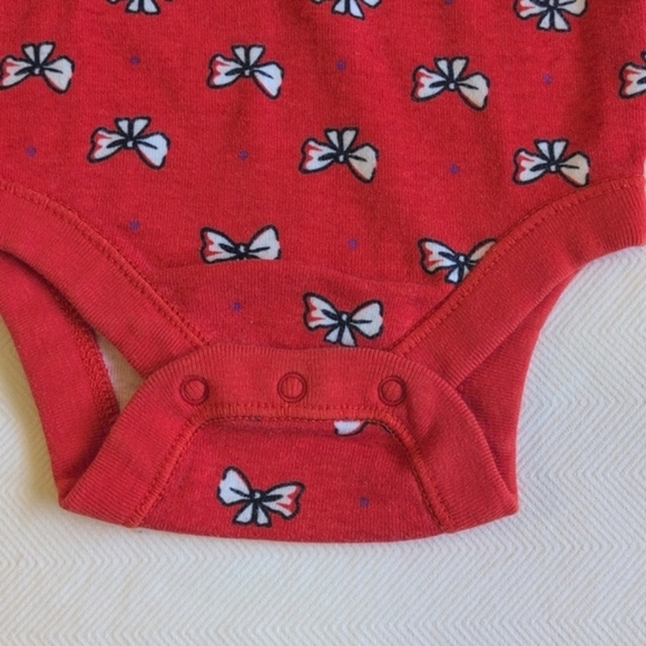 old navy red bow print cotton long sleeve bodysuit diaper shirt 3-6 months baby - Picture 3 of 6
